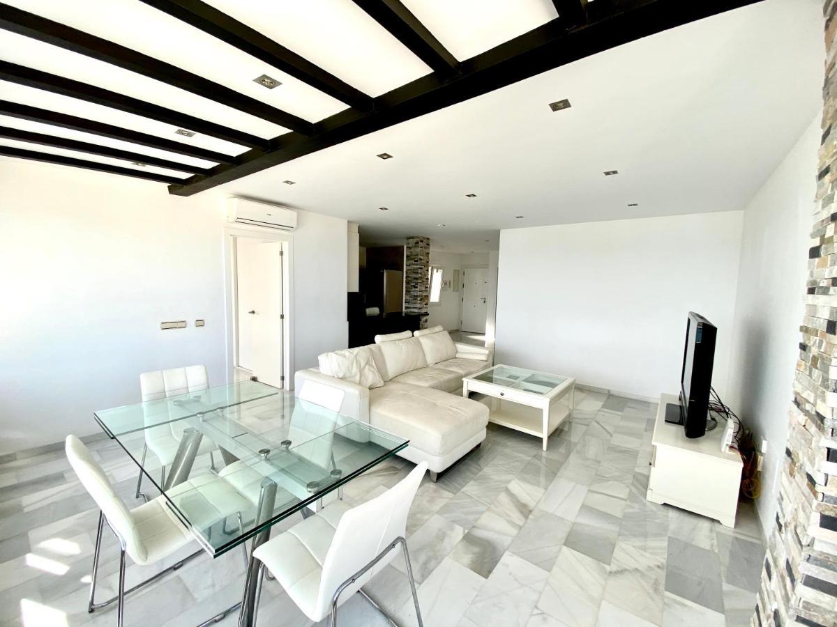 شقة Luxury Puerto Banus Penthouse With Parking & Wi-Fi ماربيا المظهر الخارجي الصورة