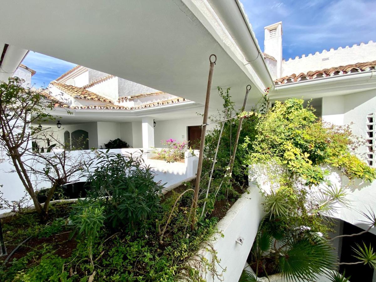 شقة Luxury Puerto Banus Penthouse With Parking & Wi-Fi ماربيا المظهر الخارجي الصورة