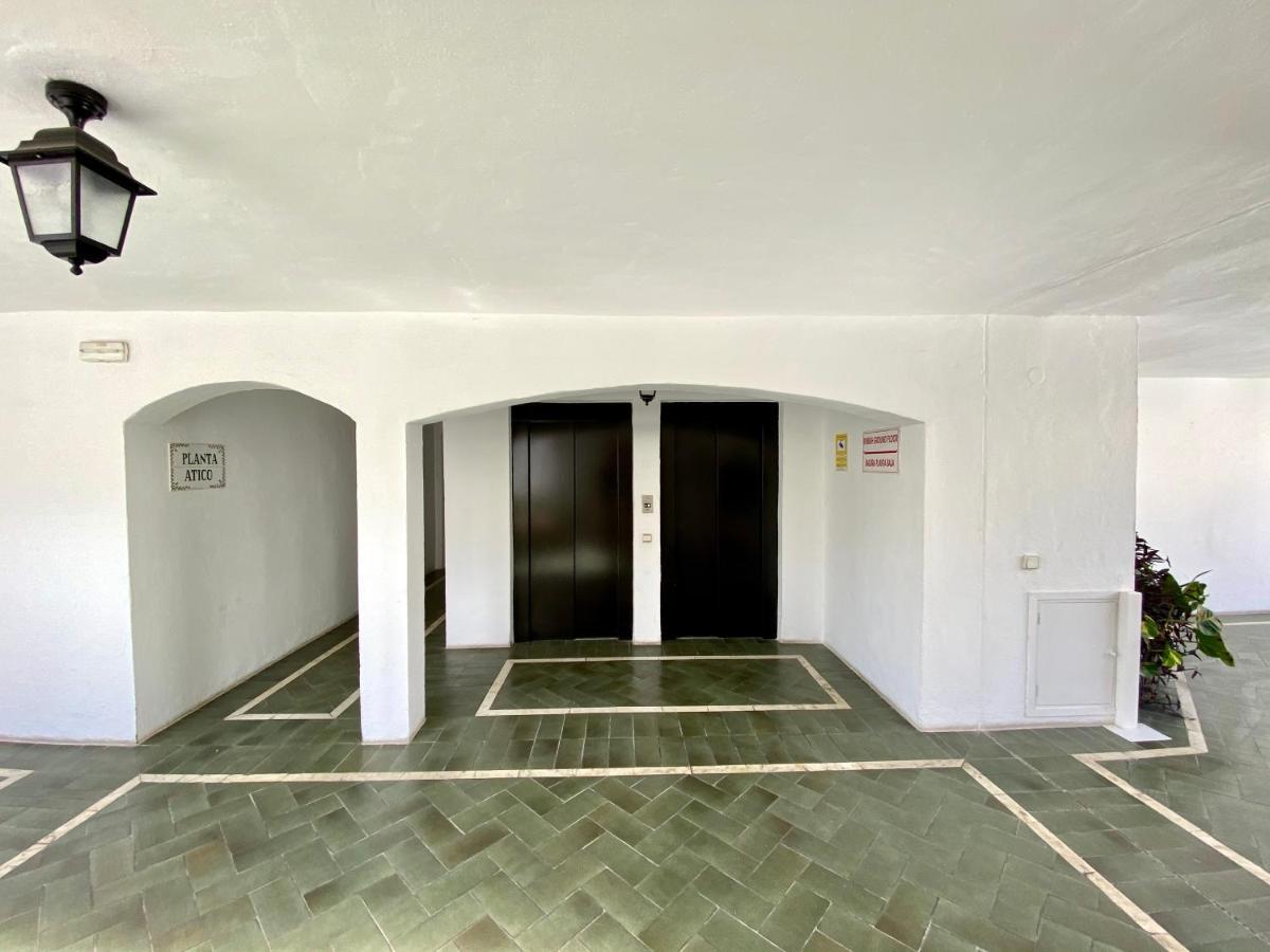 شقة Luxury Puerto Banus Penthouse With Parking & Wi-Fi ماربيا المظهر الخارجي الصورة
